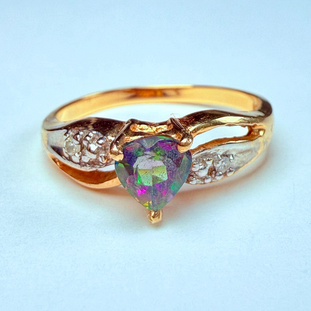 Estate Caspian 10K Yellow Gold .50CT Heart Mystic Topaz & Diamond Vintage Ring